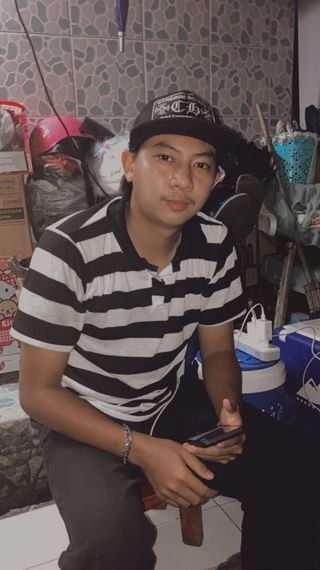 แชท หาเพื่อนคุย  ที่อยู่ กรุงเทพมหานคร