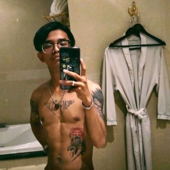 แชท หาเพื่อนคุย  ที่อยู่  ชลบุรี