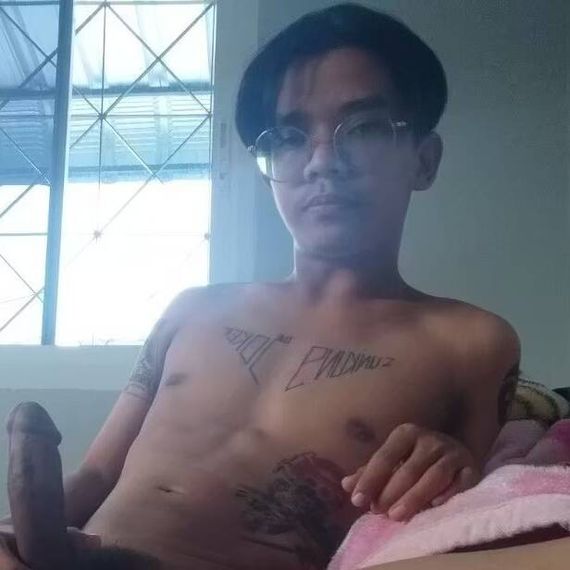 แชท หาเพื่อนคุย  ที่อยู่  ชลบุรี