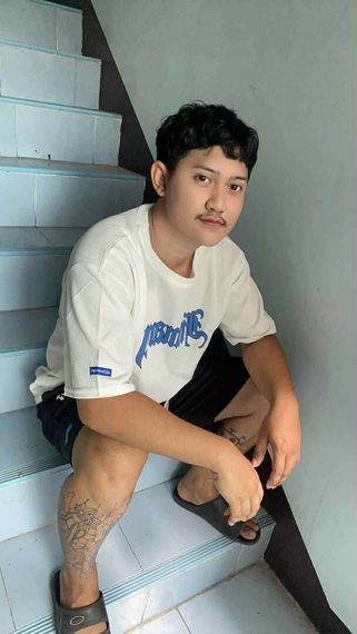แชท หากิ๊ก 