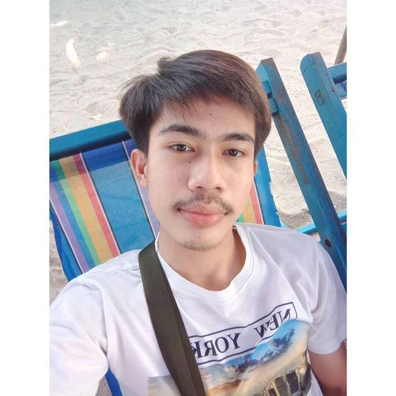 แชท หาเพื่อนคุย, โสด  ที่อยู่  ศรีสะเกษ