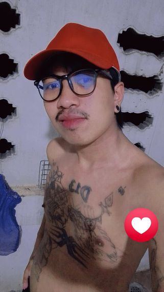 แชท หาแฟน, โสด 