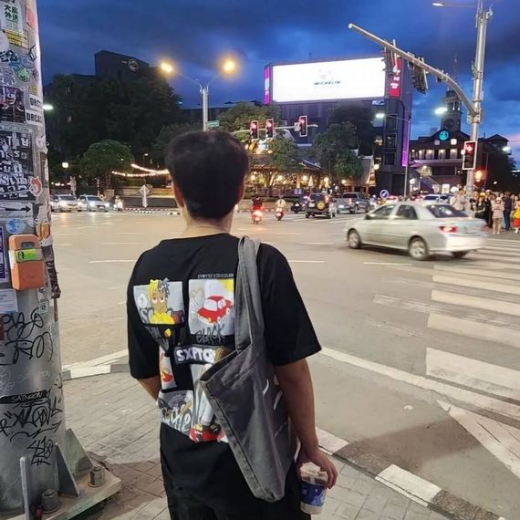 แชท หาเพื่อนคุย, โสด 