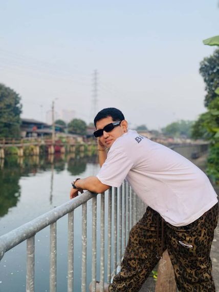 แชท หากิ๊ก, แชทเปิดกล้อง  ที่อยู่ กรุงเทพมหานคร