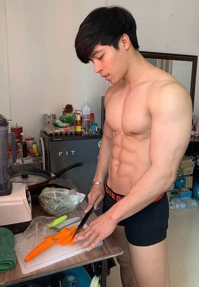 แชท หากิ๊ก  ที่อยู่  อุบลราชธานี