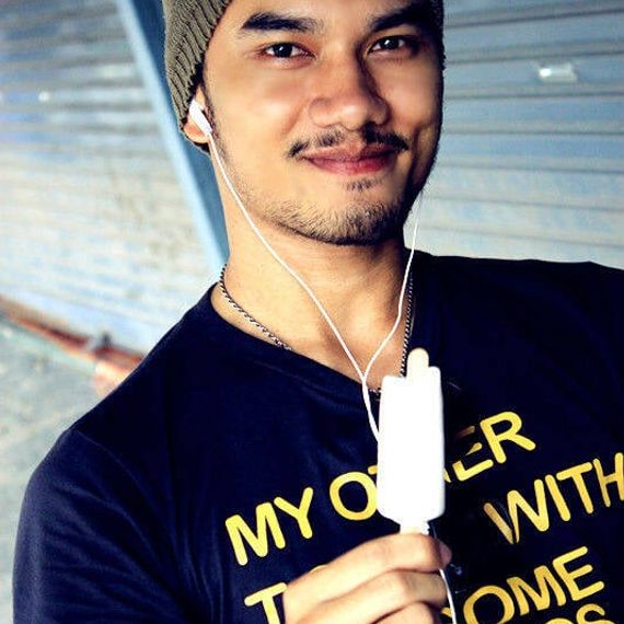 แชท หาเพื่อนคุย, โสด 