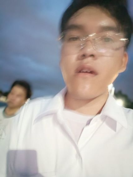 แชท หาเพื่อนคุย, โสด