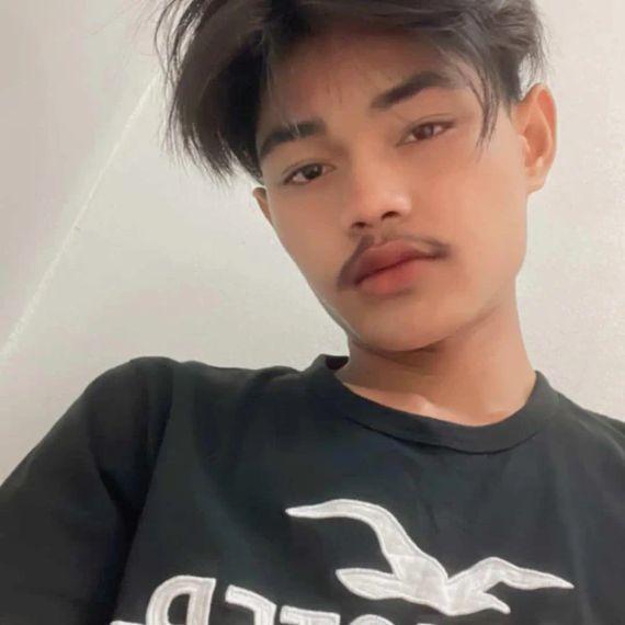 แชท หาเพื่อนคุย, หาเพื่อนเที่ยว  ที่อยู่ กรุงเทพมหานคร