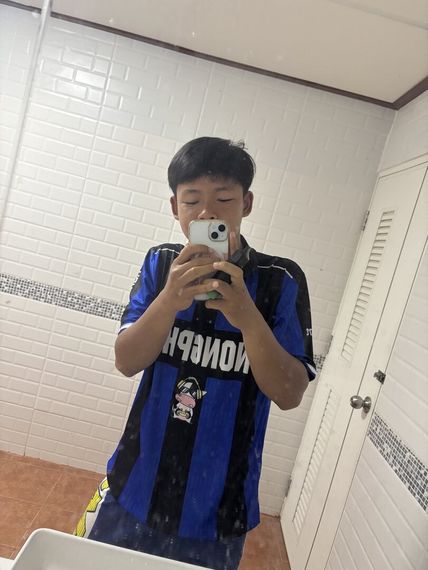 chat looking for friends from Nakhon Pathom