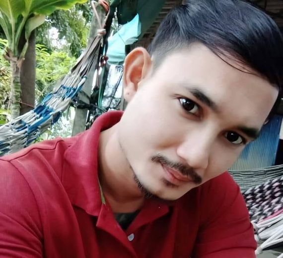 chat chat, find line friends  from Chon Buri