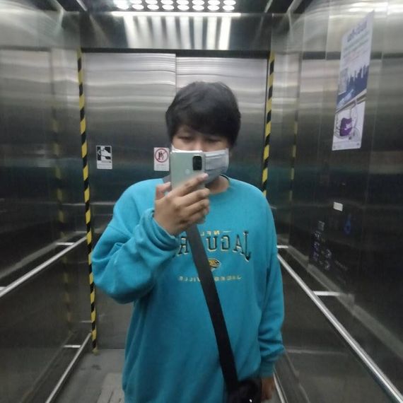 chat find love, chat  from Bangkok