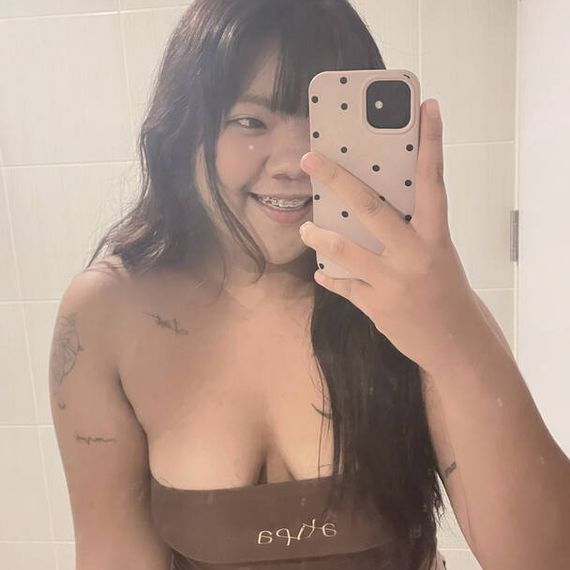 แชท โสด  ที่อยู่ กรุงเทพมหานคร