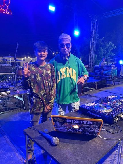 chat find love, chat 