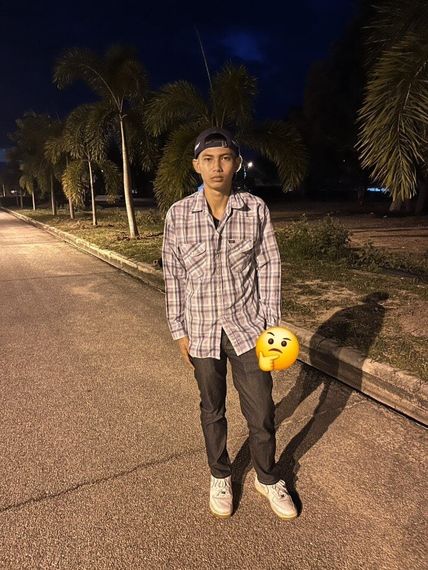 chat looking for friends from Kanchanaburi