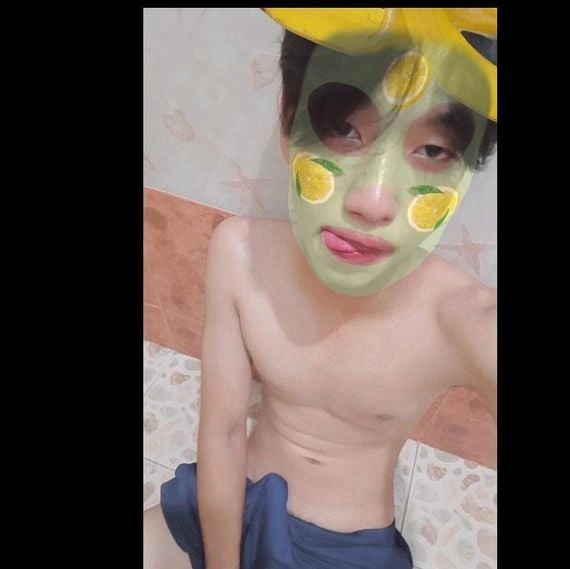 แชท หาเพื่อนคุย, โสด