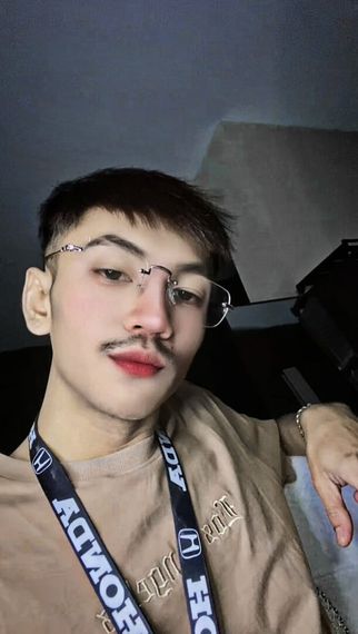 chat single, camera chat  from Bangkok