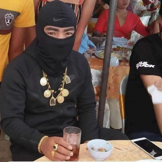 แชท โสด  ที่อยู่ กรุงเทพมหานคร