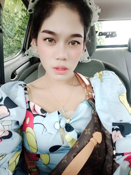 แชท หาเพื่อนคุย  ที่อยู่  สกลนคร