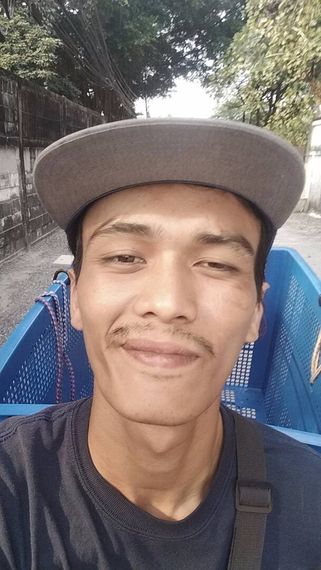 แชท โสด  ที่อยู่ กรุงเทพมหานคร