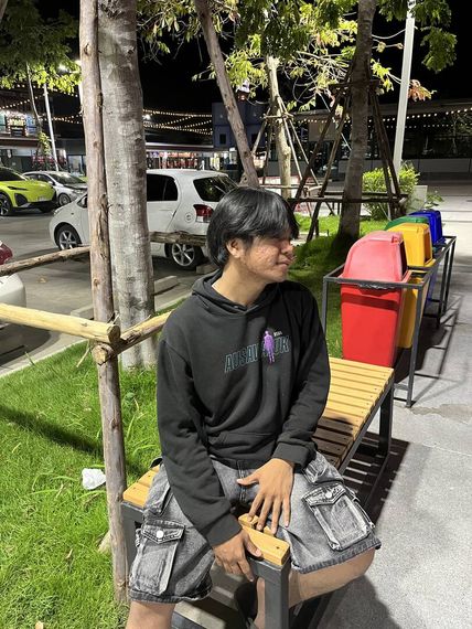 แชท หากิ๊ก 