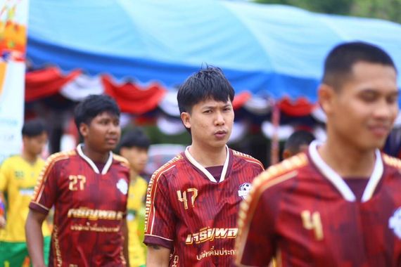 แชท หากิ๊ก  ที่อยู่  สุรินทร์