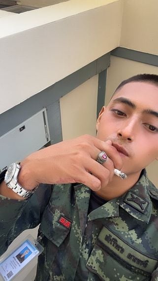 chat looking for friends