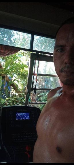 chat looking for friends