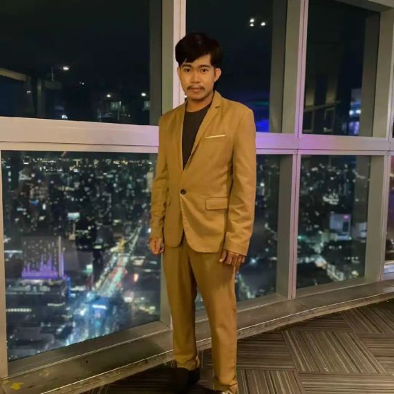 แชท โสด  ที่อยู่ กรุงเทพมหานคร