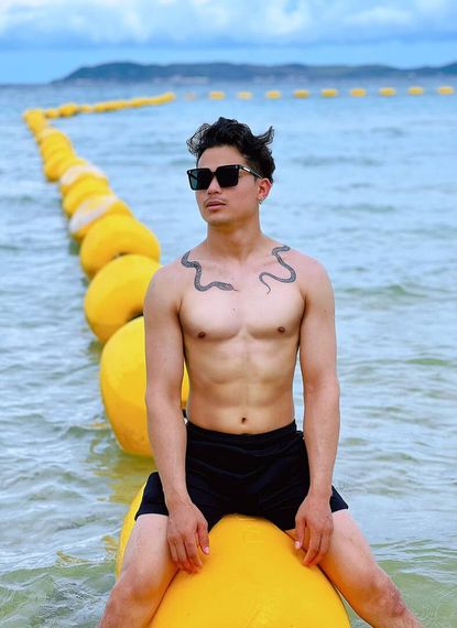 chat find love, chat 