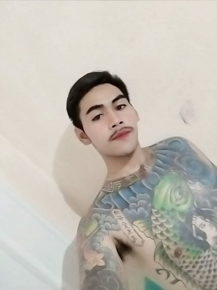 แชท หากิ๊ก  ที่อยู่  ชลบุรี