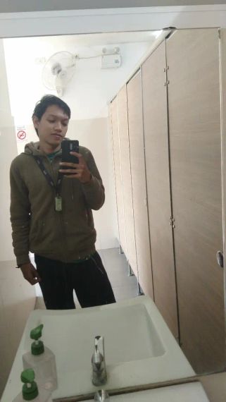chat find love, chat  from Bangkok