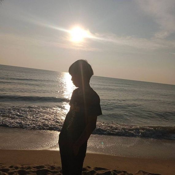 แชท หากิ๊ก, โสด  ที่อยู่  ชลบุรี