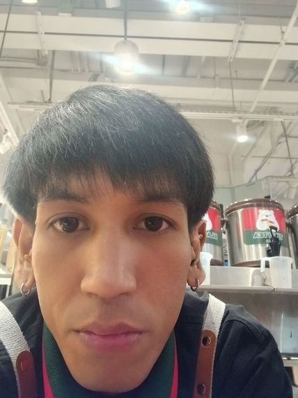 แชท หาเพื่อนเที่ยว, หากิ๊ก  ที่อยู่ กรุงเทพมหานคร