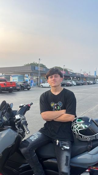 แชท หาเพื่อนคุย