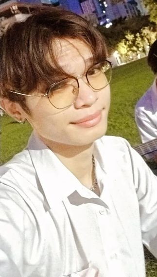 chat chat, single  from Bangkok