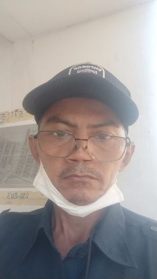 chat looking for friends from Pathum Thani