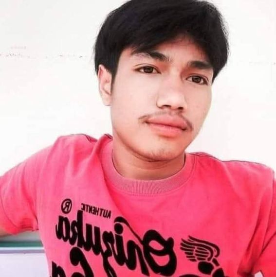 แชท แชทเปิดกล้อง  ที่อยู่  สกลนคร