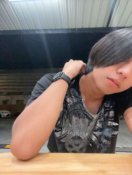 แชท แชทเปิดกล้อง, แชทสด 