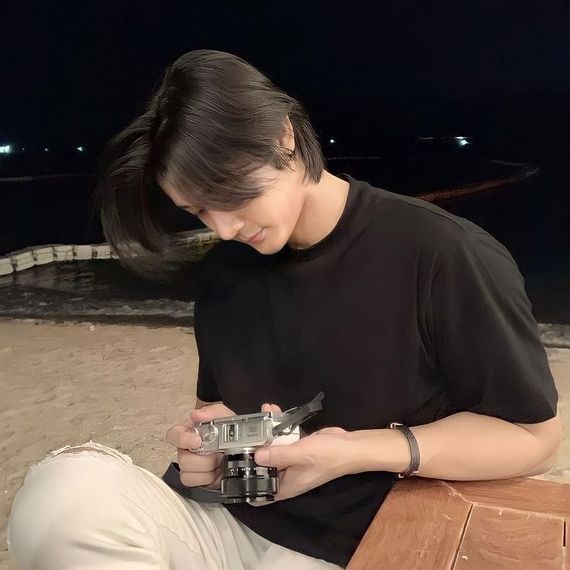 แชท หาเพื่อนคุย, โสด 