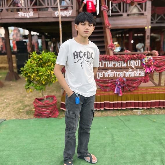แชท หาเพื่อนคุย 