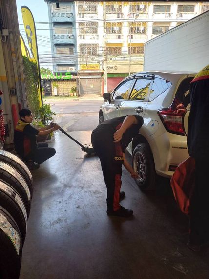 chat looking for friends  from Nakhon Pathom