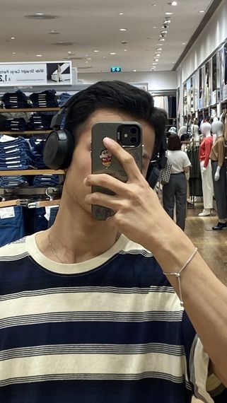 chat hangout, single  from Phuket