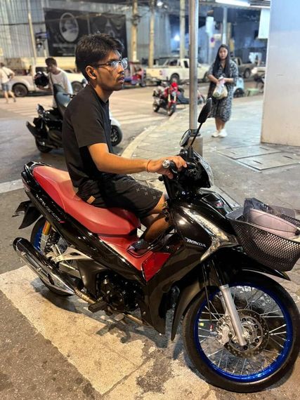แชท โสด, นัดเจอ  ที่อยู่ กรุงเทพมหานคร