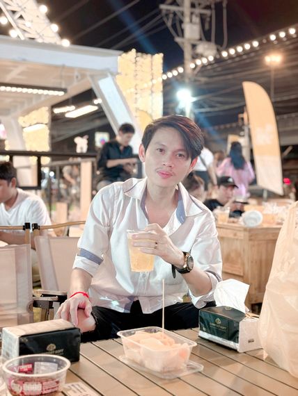 แชท หาเพื่อนเที่ยว  ที่อยู่ กรุงเทพมหานคร