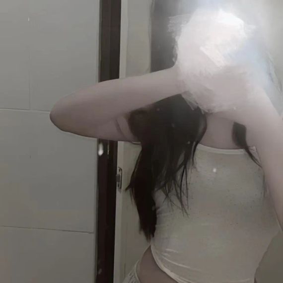 แชท หากิ๊ก, โสด 