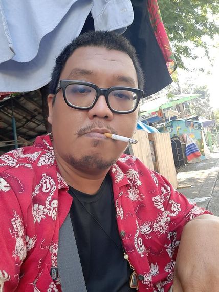 chat looking for friends