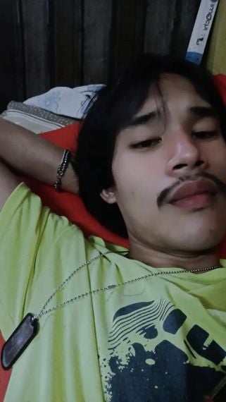 แชท แชทเปิดกล้อง, นัดเจอ ที่อยู่ กรุงเทพมหานคร
