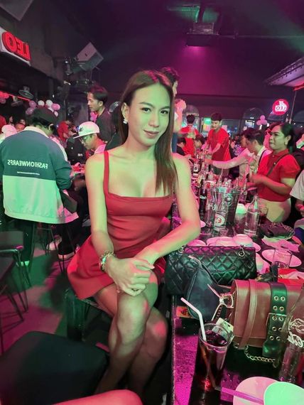 แชท แชทเปิดกล้อง ที่อยู่ ชลบุรี