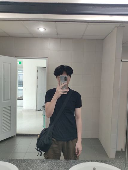 แชท หากิ๊ก  ที่อยู่ กรุงเทพมหานคร