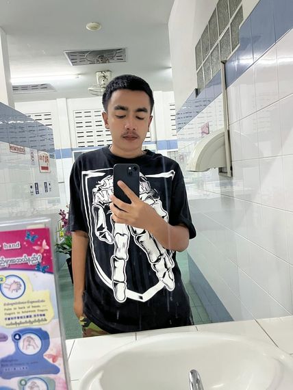 แชท หากิ๊ก  ที่อยู่ กรุงเทพมหานคร